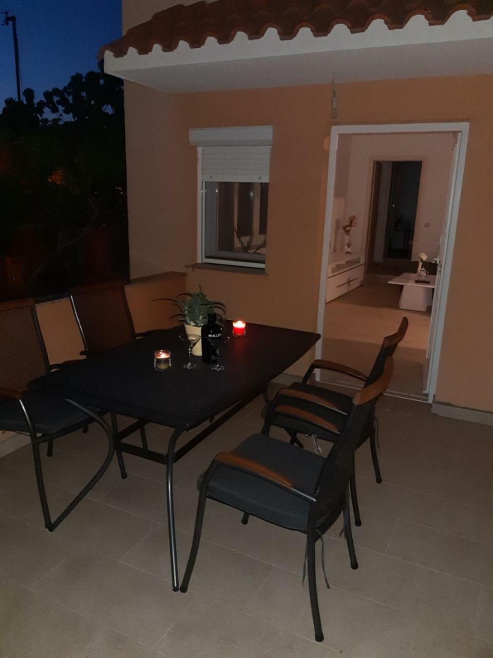 Lanelu Apartman Rogoznica  Exterior photo