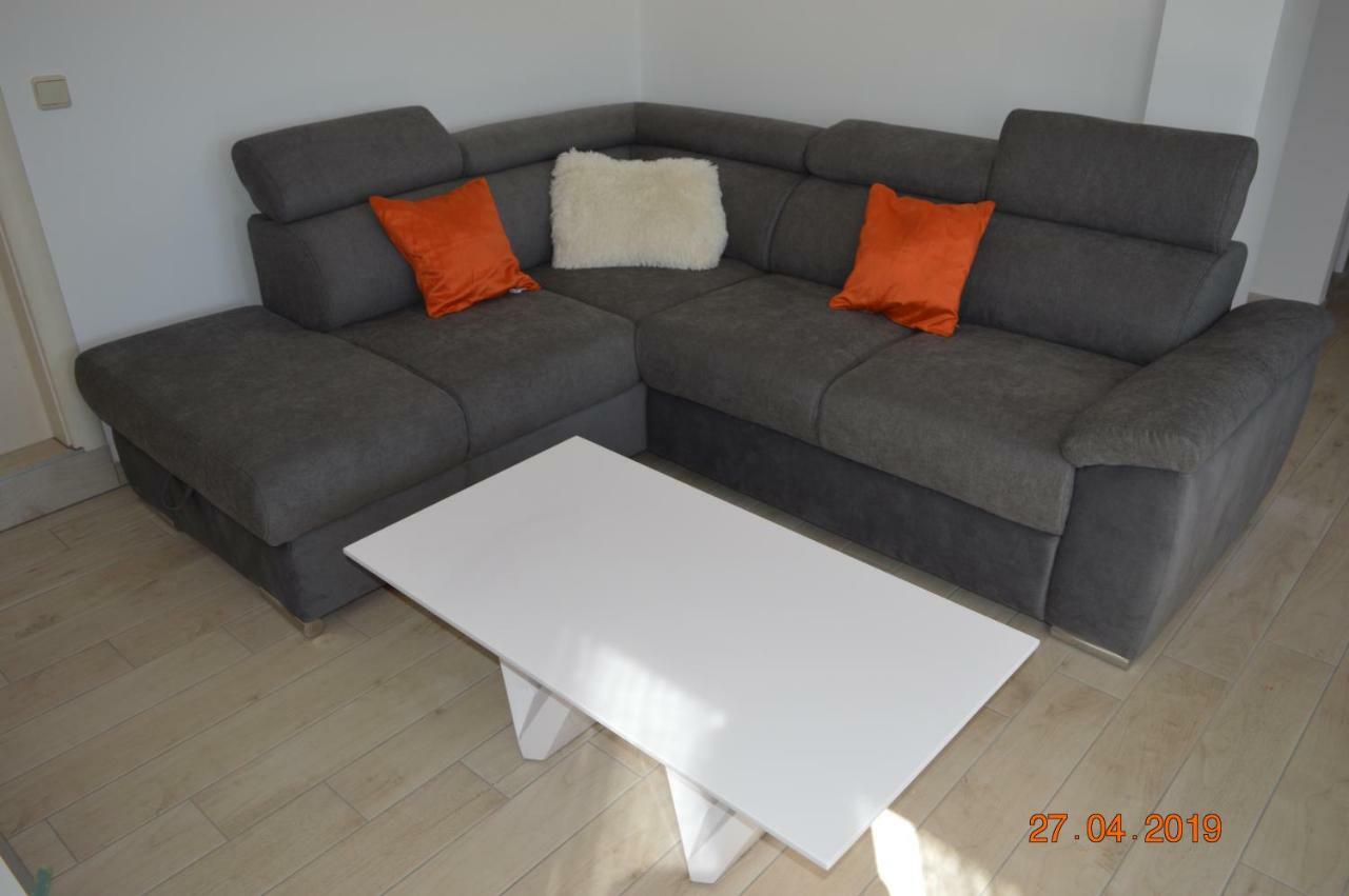 Lanelu Apartman Rogoznica  Exterior photo